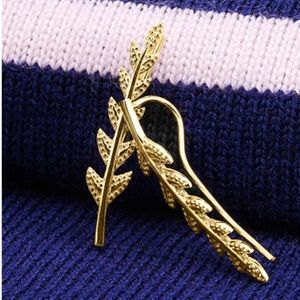 ✨24K Gold Plated Olive Leaf Crawler Cuff Earrings